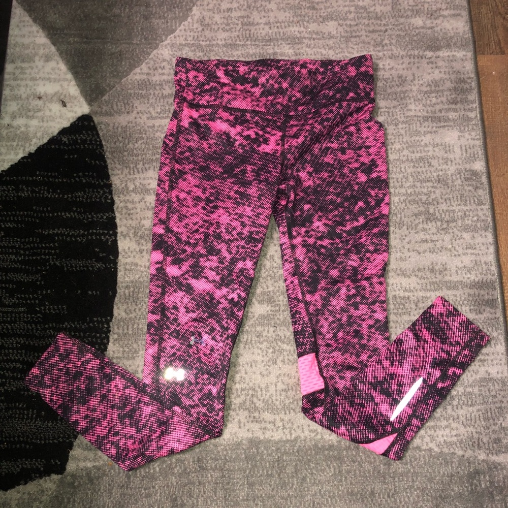 Under Armour athletic leggings / work out pants